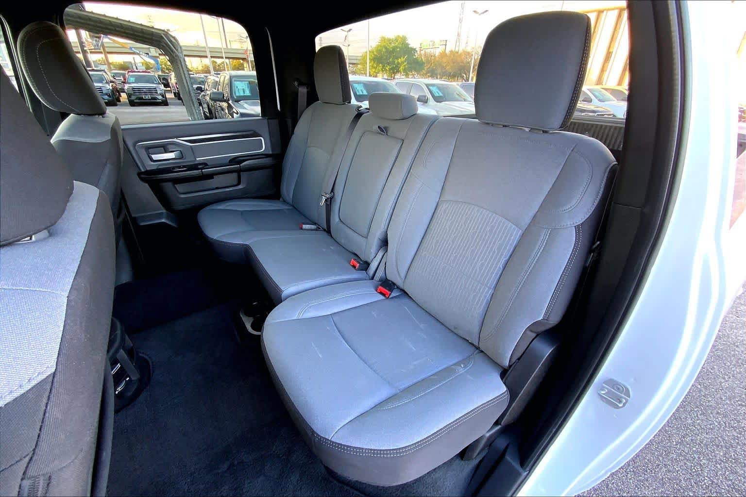 Used 2023 RAM 2500 Big Horn w/ Level 1 Equipment Group AWD/4WD image 21