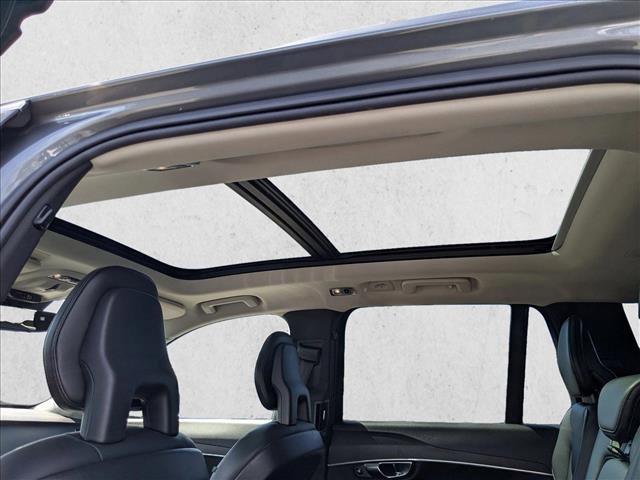 Used 2020 Volvo XC90 T5 Momentum w/ Protection Package Premier image 20
