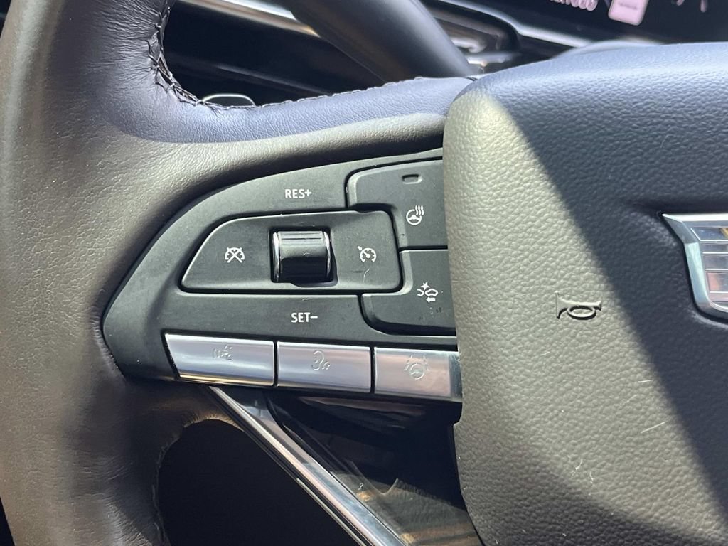 Used 2023 Cadillac Escalade Sport w/ Touring Package AWD/4WD image 44