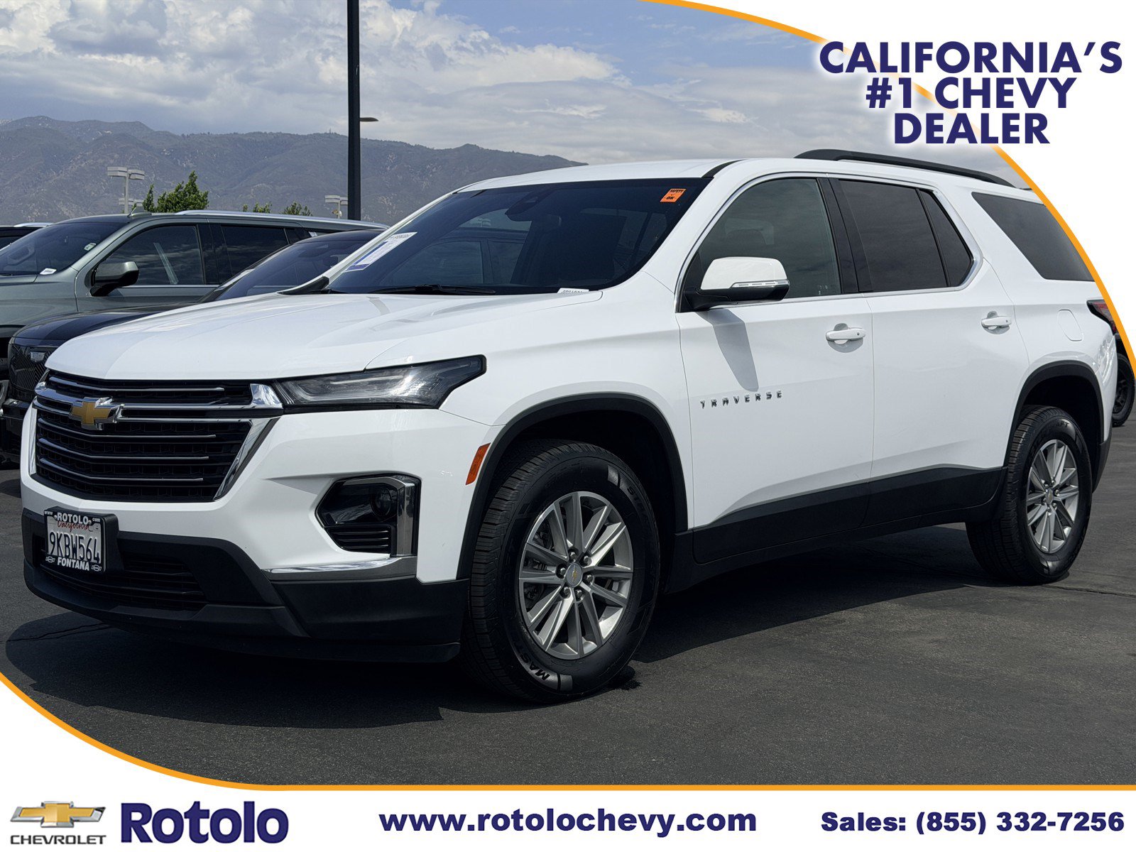 Used 2023 Chevrolet Traverse LT FWD image 3