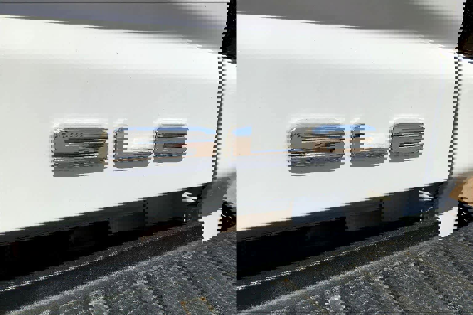 Used 2020 GMC Sierra 2500 SLE w/ SLE Convenience Package image 10