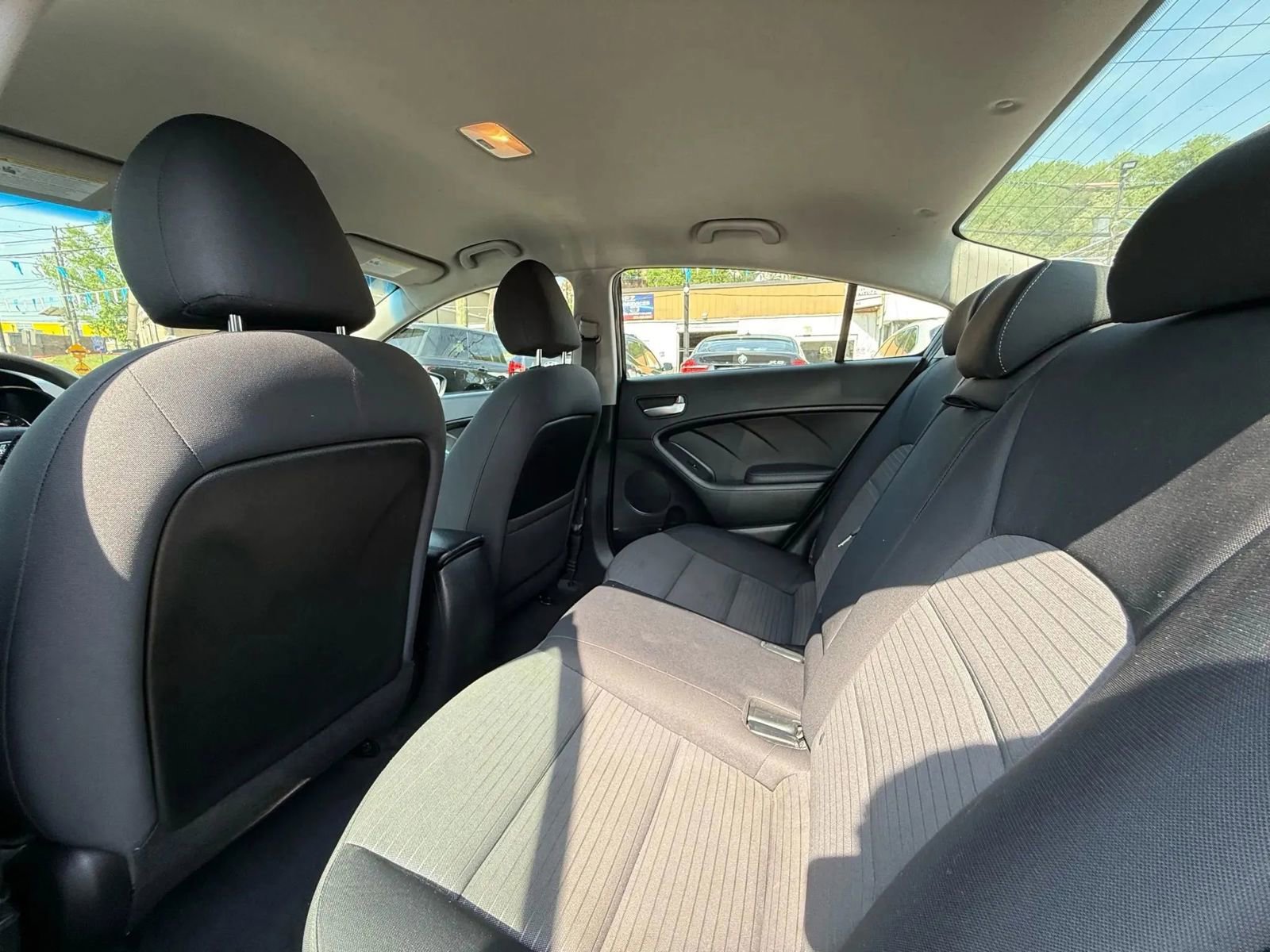 Used 2017 Kia Forte LX w/ LX Popular Package image 35