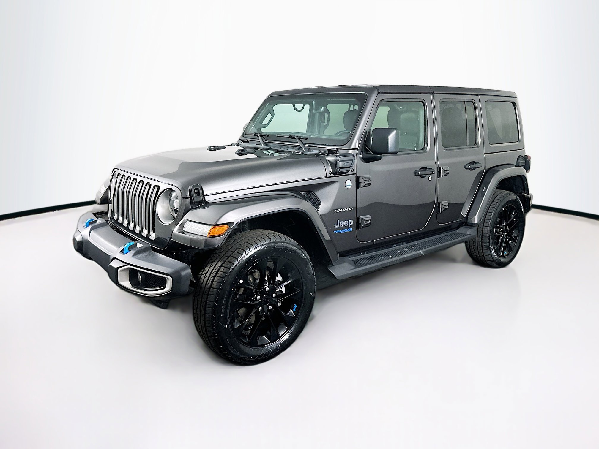 Used 2022 Jeep Wrangler Sahara image 3