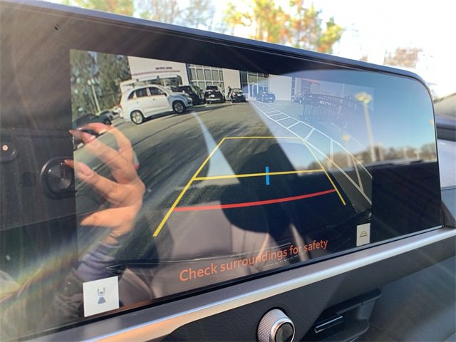 Used 2025 Toyota Crown Signia image 22