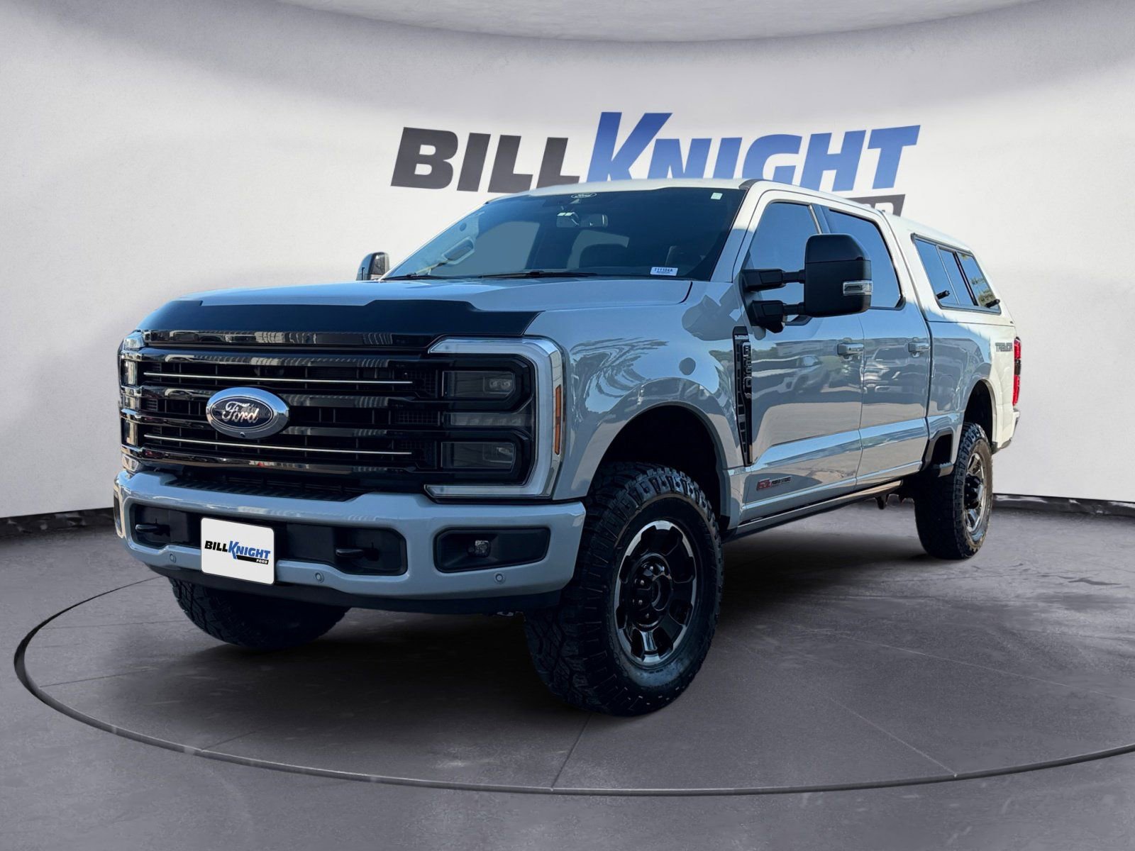 Certified 2025 Ford F250 Platinum w/ Tremor Off-Road Package AWD/4WD image 1
