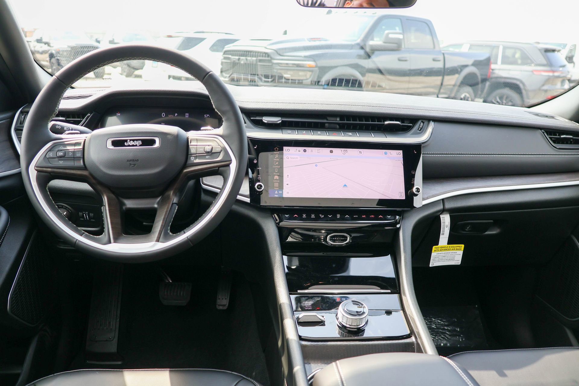 New 2026 Jeep Grand Cherokee Limited image 17