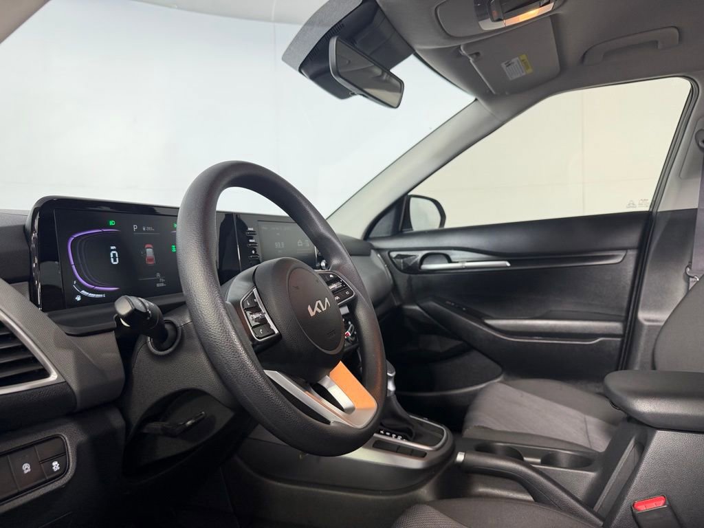 Used 2026 Kia Seltos LX AWD/4WD image 20