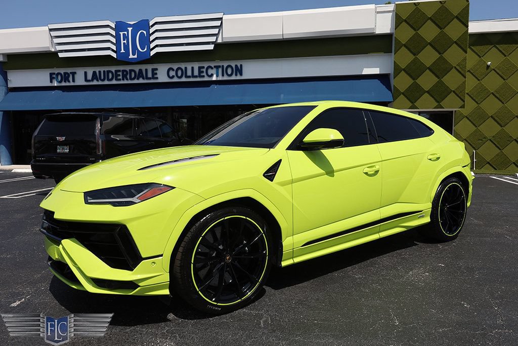 Used 2023 Lamborghini Urus S AWD/4WD image 1