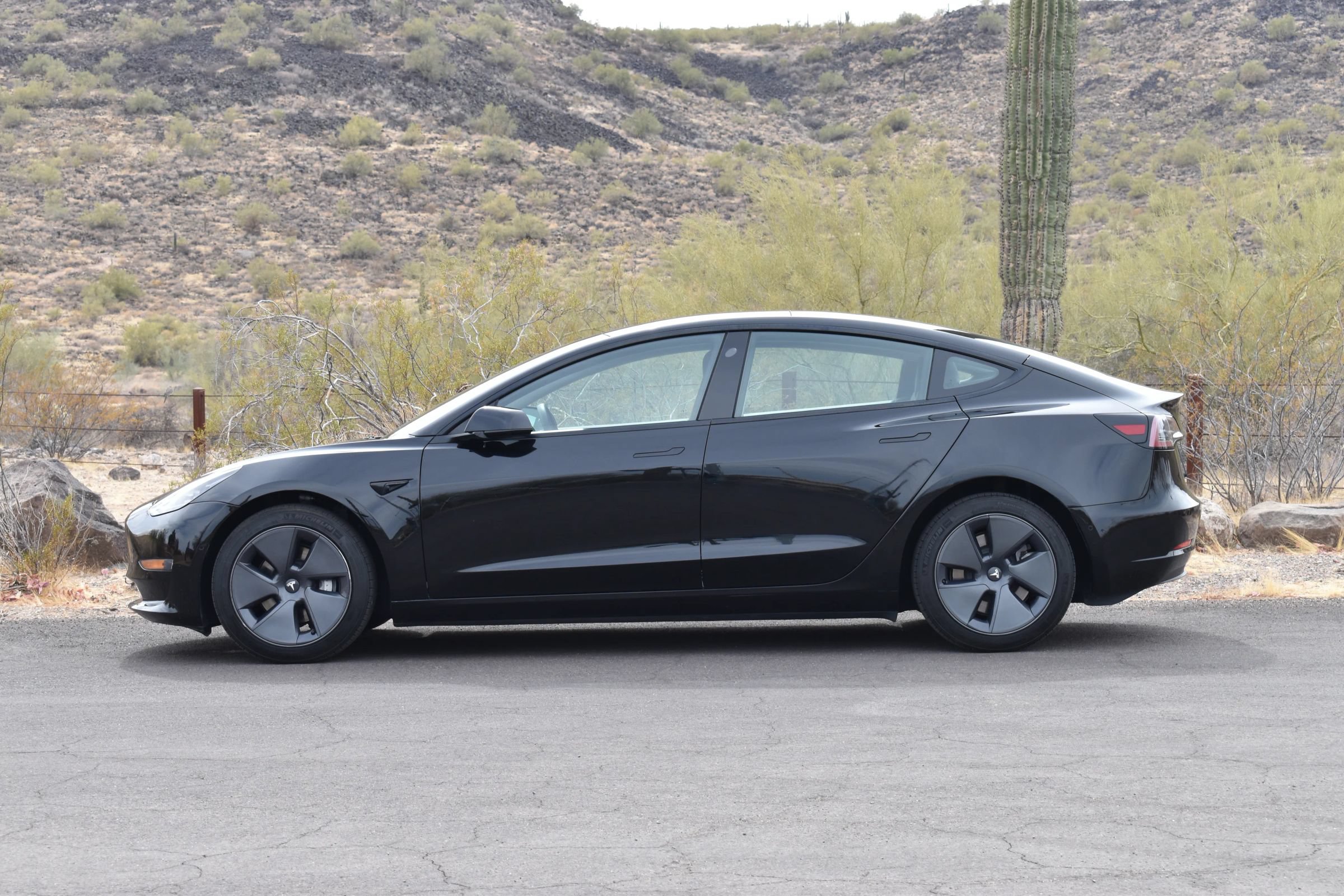 Used 2022 Tesla Model 3 Standard Range RWD image 6