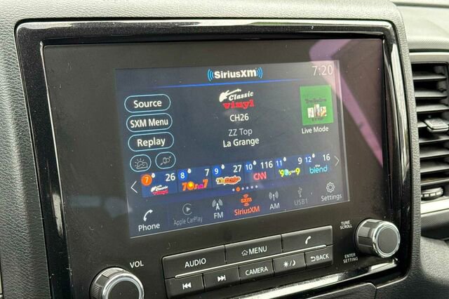 Used 2023 Nissan Frontier SV image 17