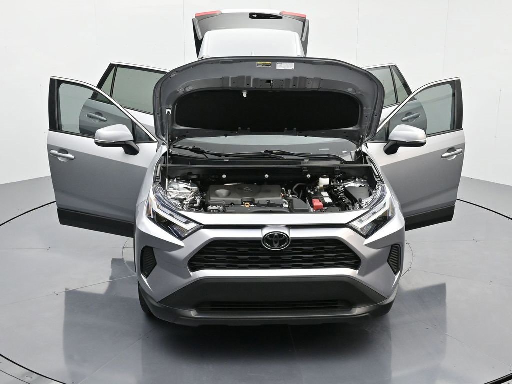 Used 2025 Toyota RAV4 XLE image 42
