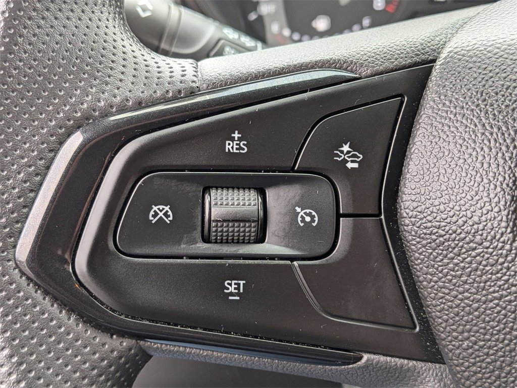 Used 2024 Chevrolet Trax LS w/ LS Convenience Package image 13