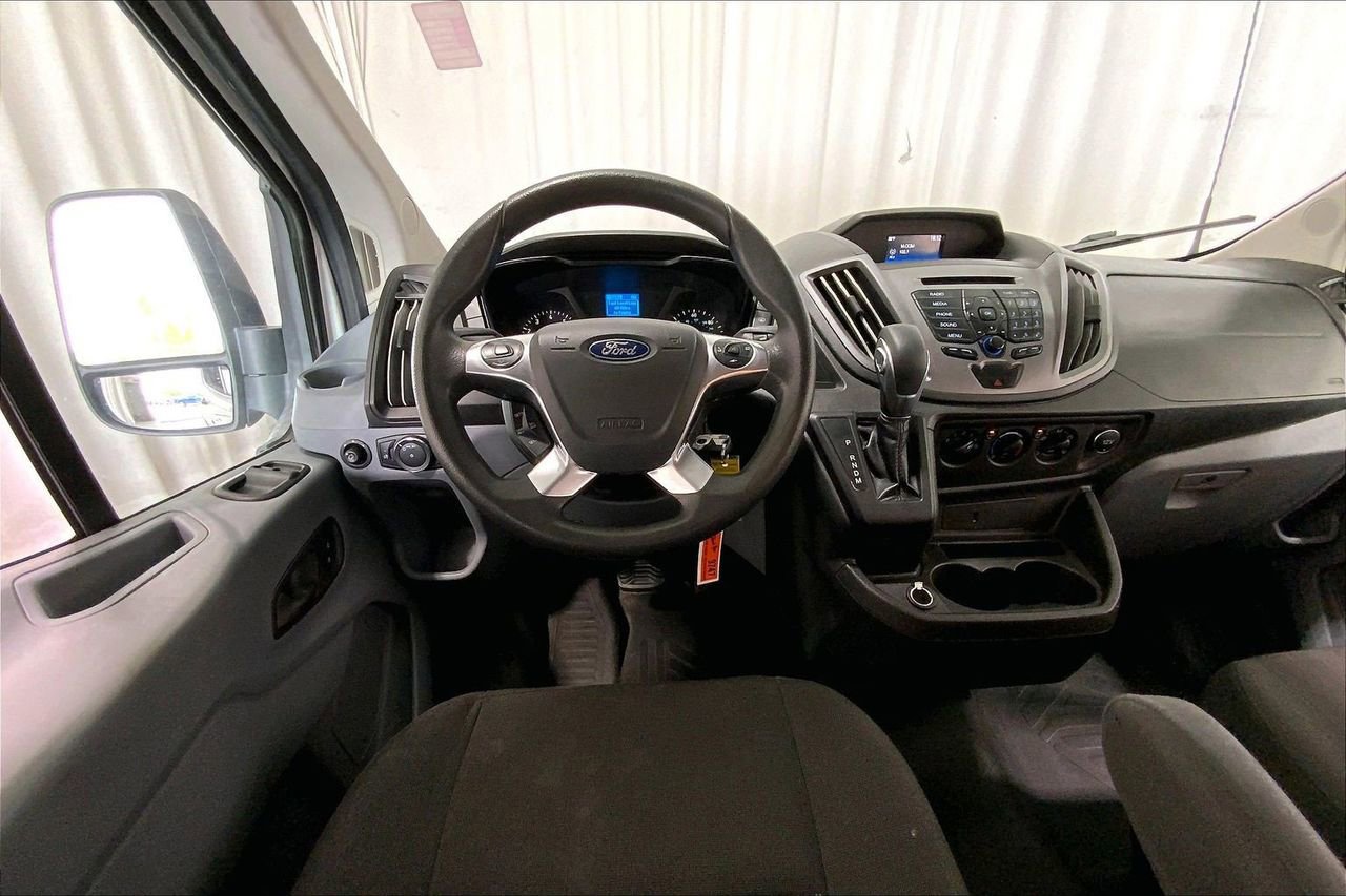 Used 2019 Ford Transit 150 XL RWD image 14