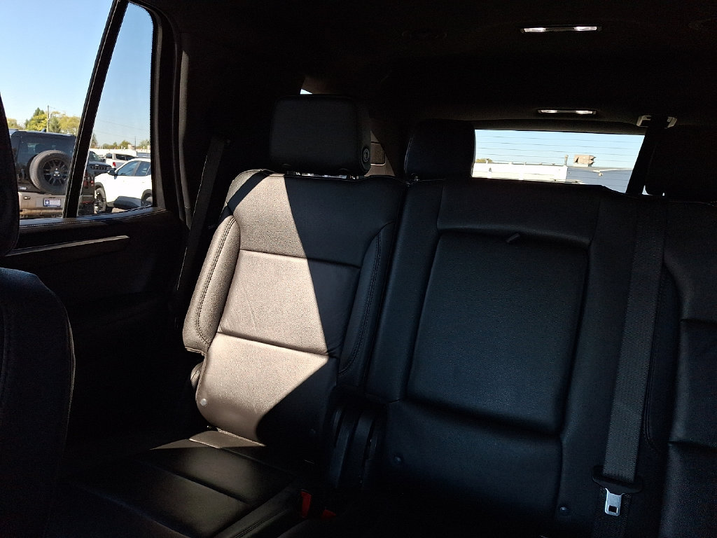 Used 2025 Chevrolet Tahoe Z71 AWD/4WD image 19