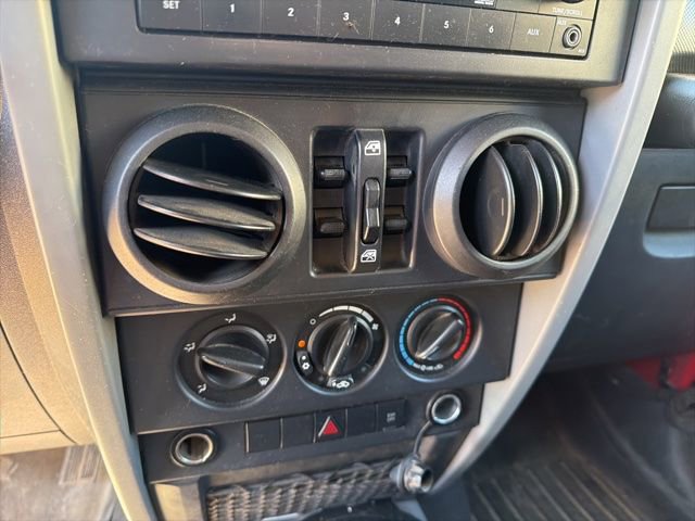 Used 2009 Jeep Wrangler Unlimited X AWD/4WD image 14