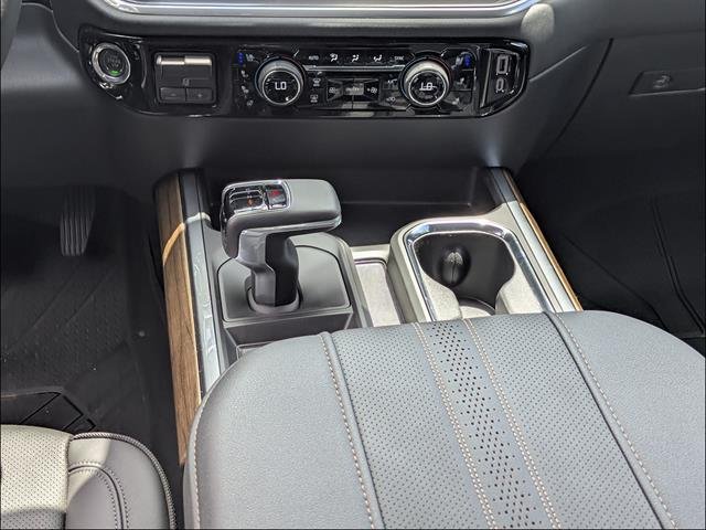 New 2026 Chevrolet Silverado 1500 High Country w/ Technology Package AWD/4WD image 21