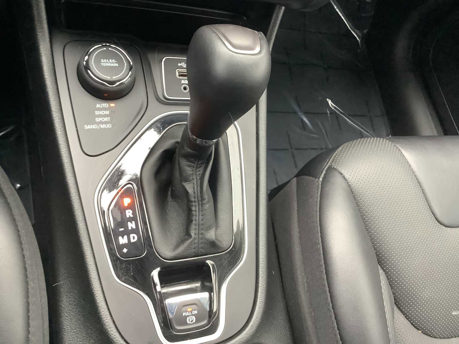 Used 2023 Jeep Cherokee Altitude Lux AWD/4WD image 17