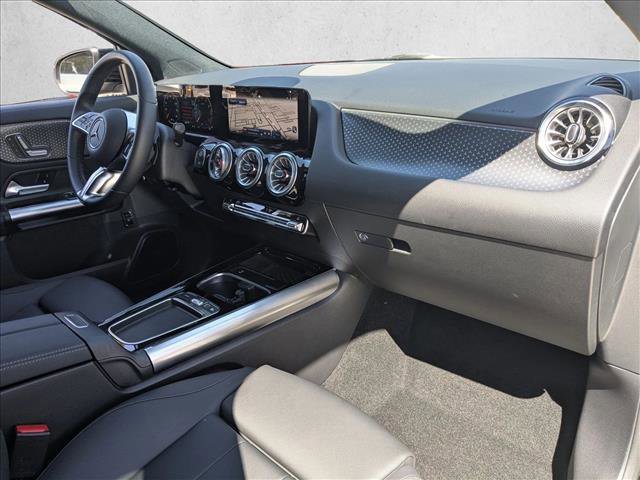 Used 2025 Mercedes-Benz GLA 250 image 22