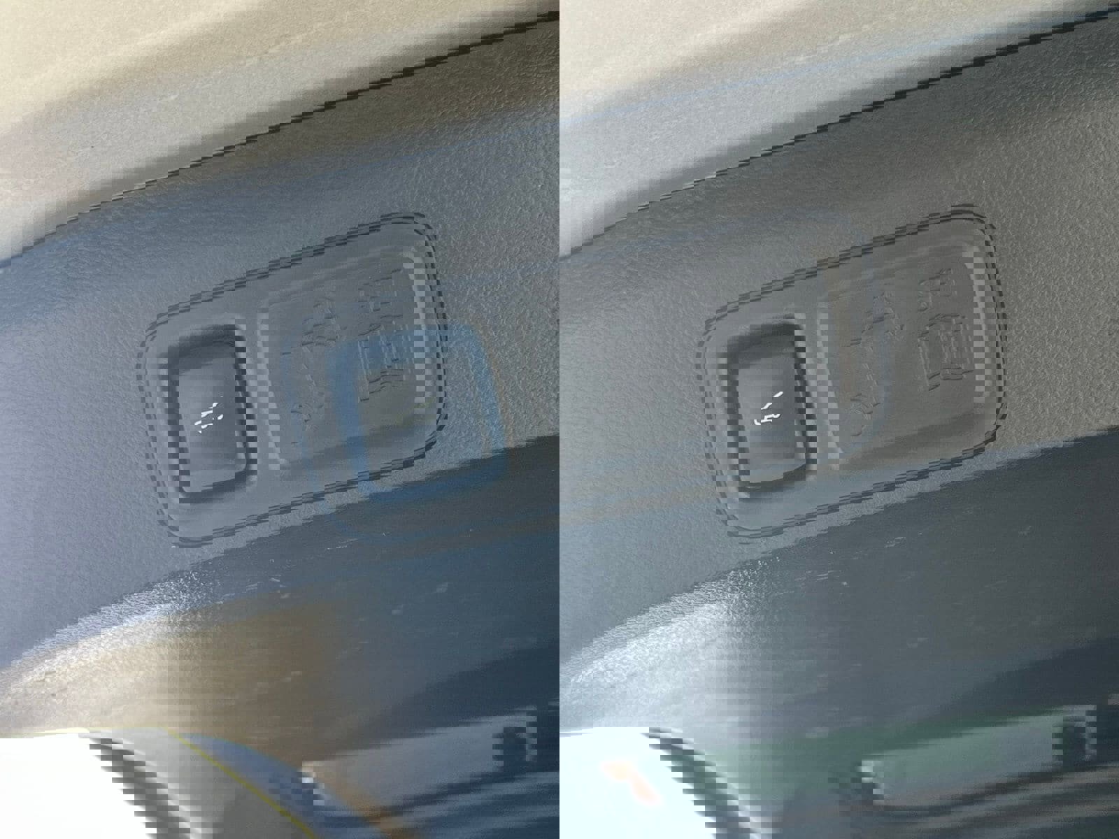 Used 2024 Ford Expedition Limited AWD/4WD image 16