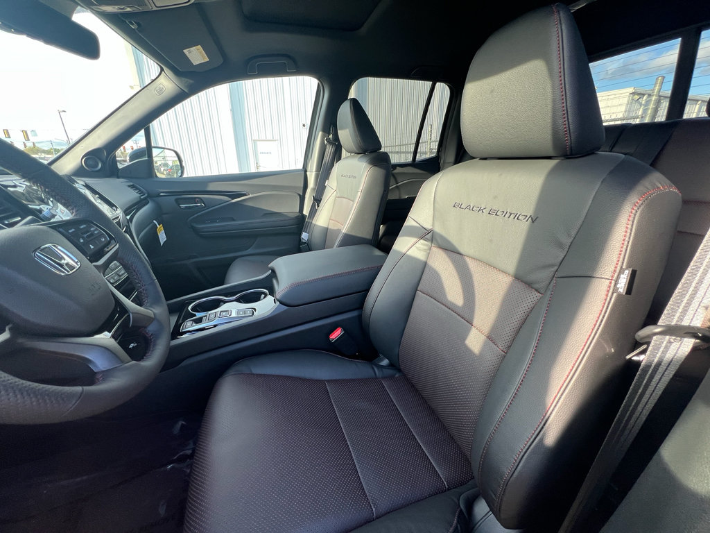 New 2026 Honda Ridgeline Black Edition image 14
