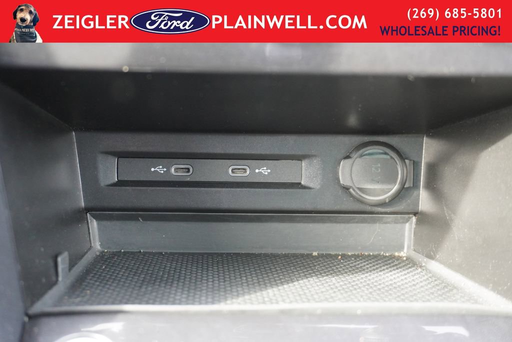 Used 2024 Volkswagen Tiguan Wolfsburg Edition image 24