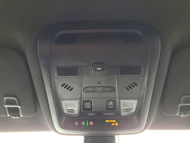 Used 2024 Cadillac XT6 Sport image 31