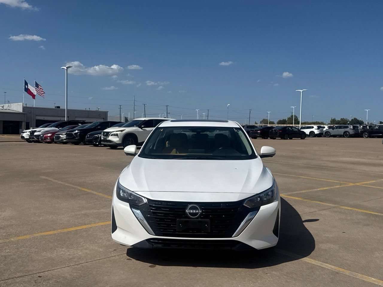 Certified 2025 Nissan Sentra SV w/ SV Premium Package FWD image 5