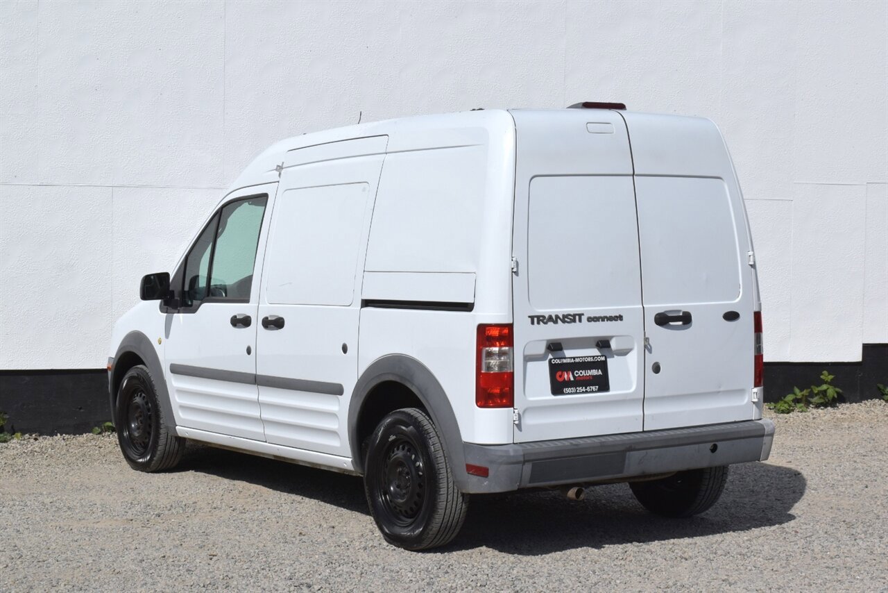 Used 2011 Ford Transit Connect XL FWD image 2