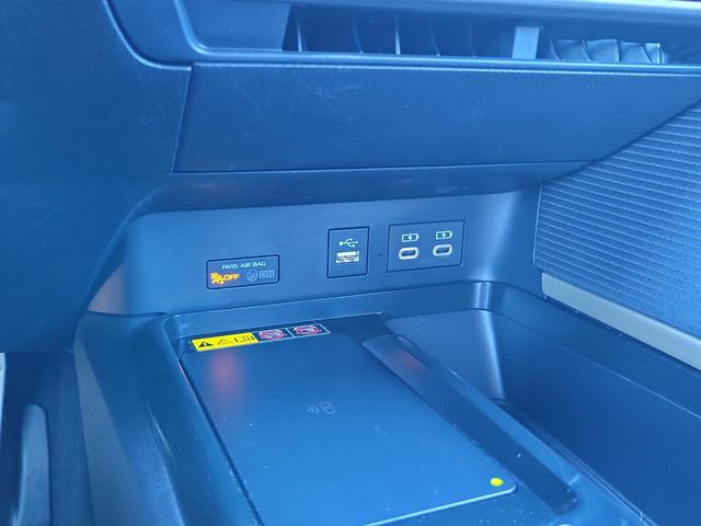 Used 2026 Toyota Camry SE FWD image 20