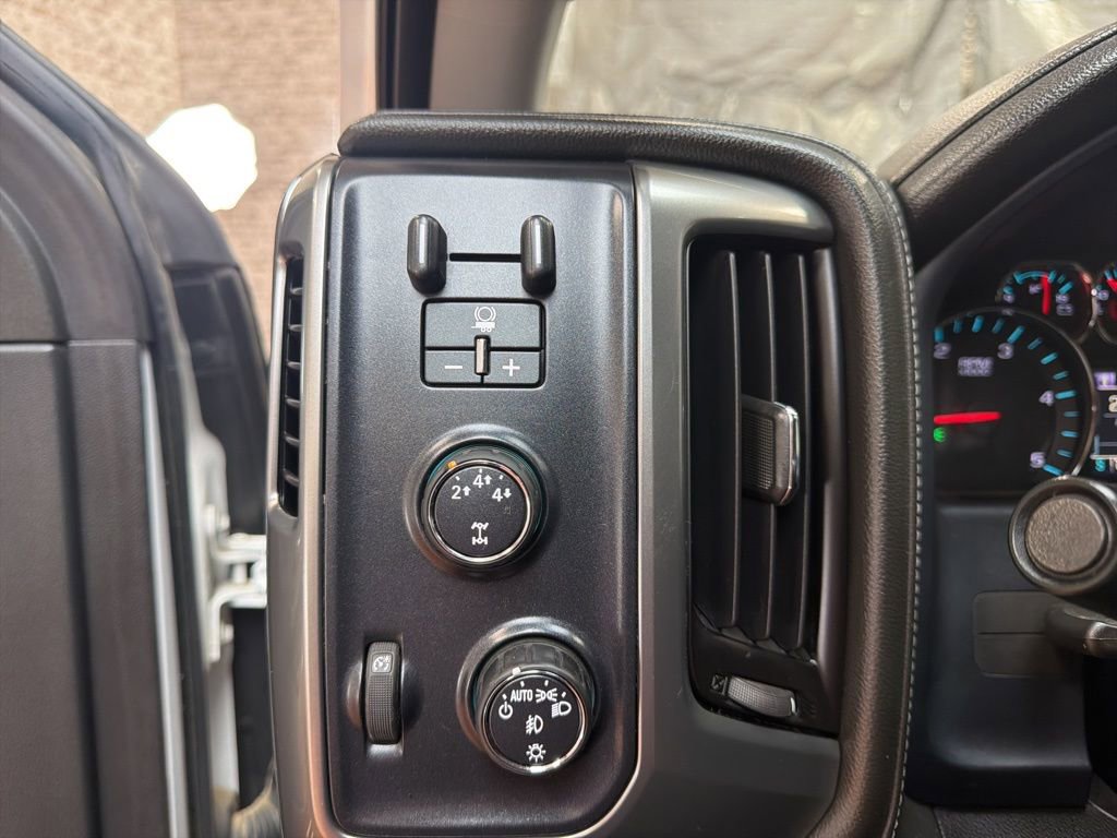 Used 2016 Chevrolet Silverado 2500 LTZ w/ Duramax Plus Package image 20