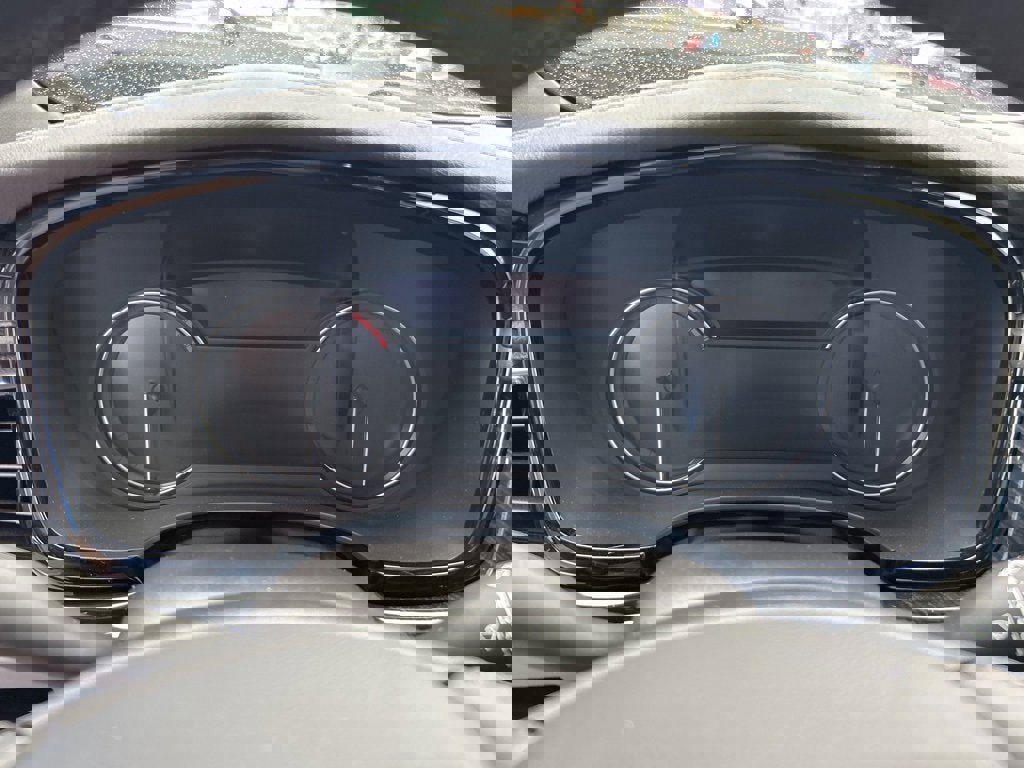 Used 2024 Cadillac XT6 Premium Luxury image 32