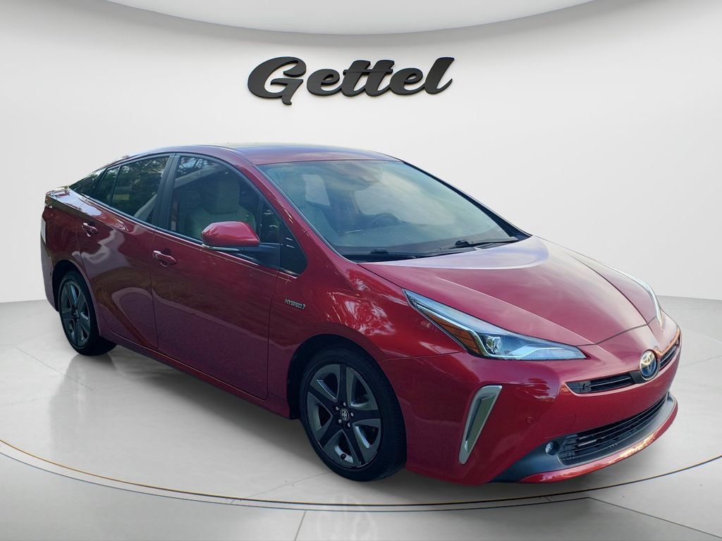 Certified 2022 Toyota Prius Limited FWD image 3