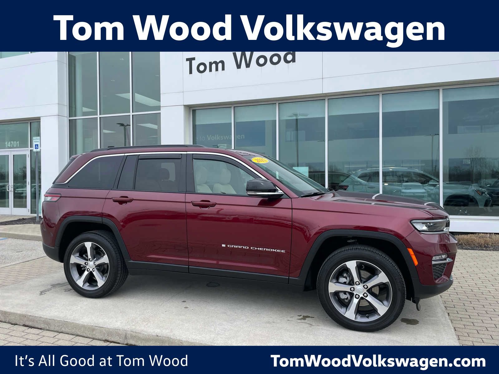 Used 2025 Jeep Grand Cherokee Limited w/ Trailer Tow Package