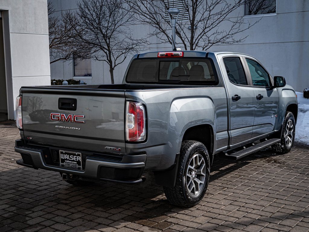 Used 2022 GMC Canyon AT4 image 10