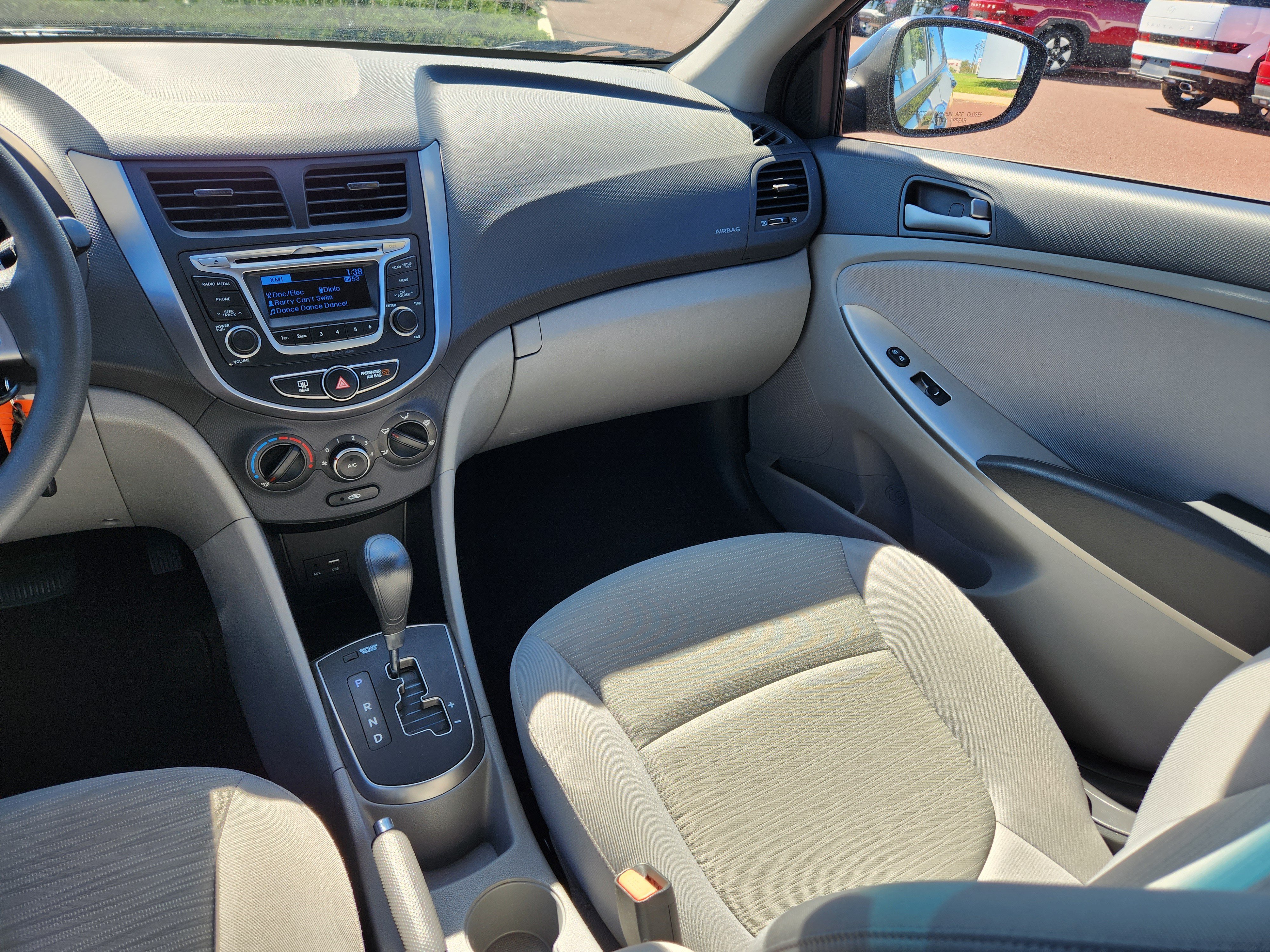 Used 2015 Hyundai Accent GLS w/ Option Group 02 FWD image 14