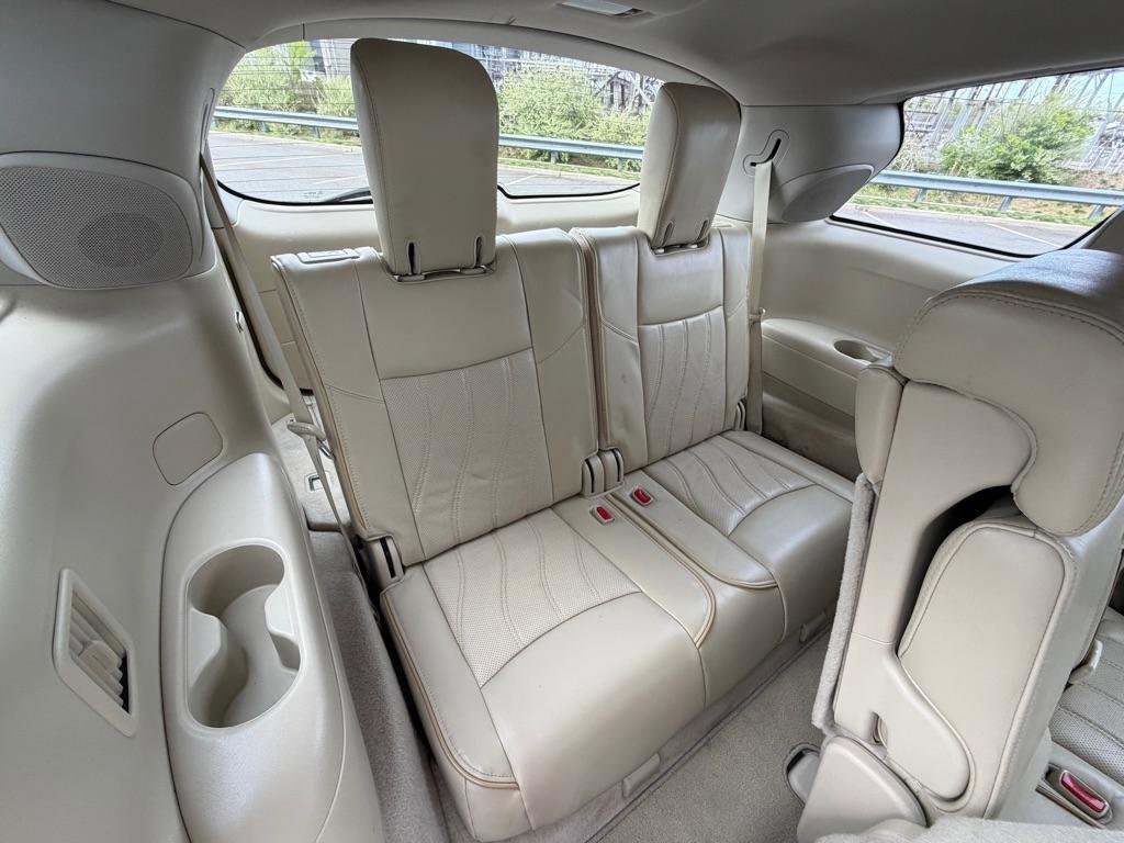 Used 2014 INFINITI QX60 AWD w/ Premium Plus Package image 18