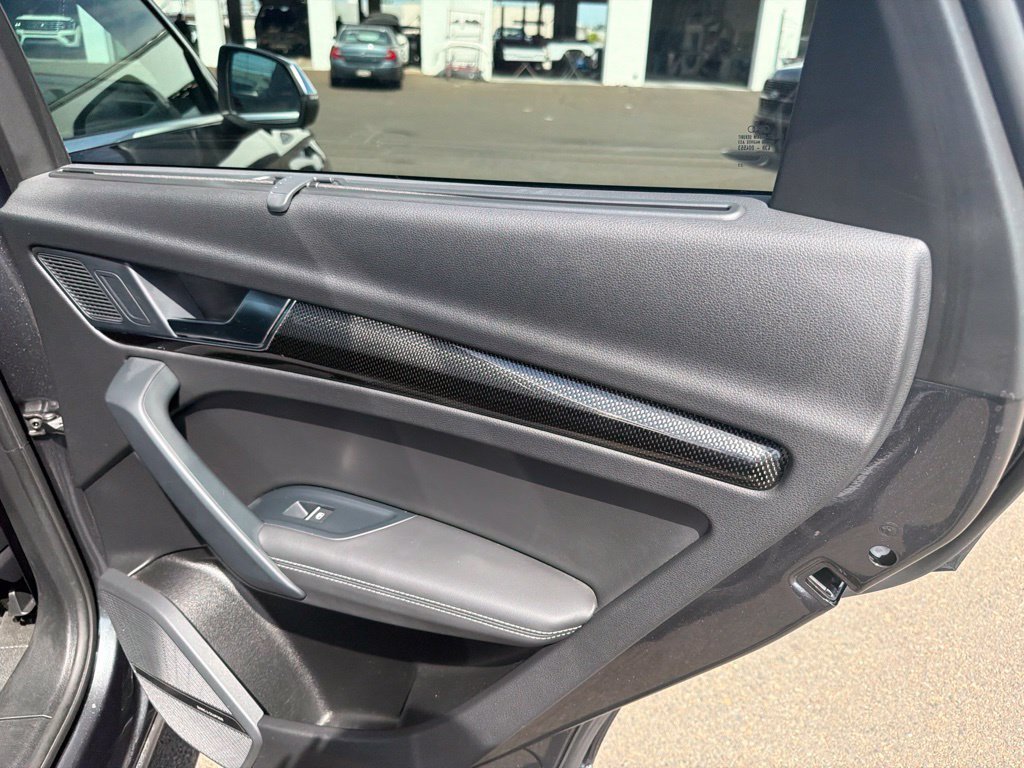 Used 2023 Audi SQ5 Premium Plus w/ Premium Plus Package AWD/4WD image 17