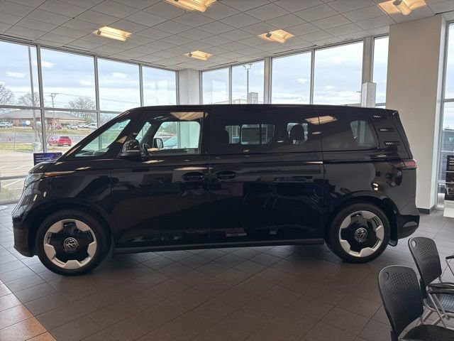New 2025 Volkswagen ID. Buzz Pro S RWD image 4