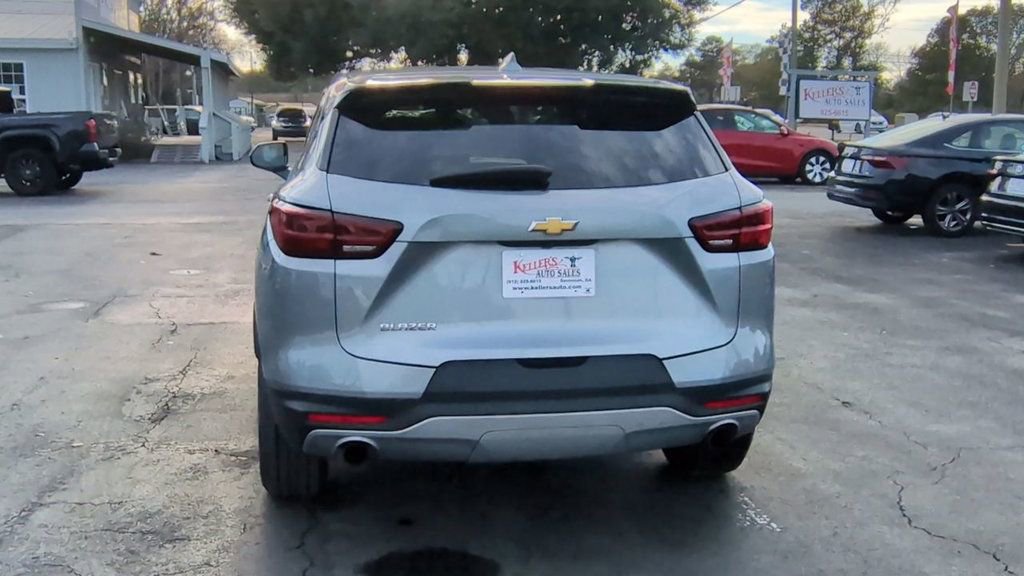 Used 2023 Chevrolet Blazer LT image 7