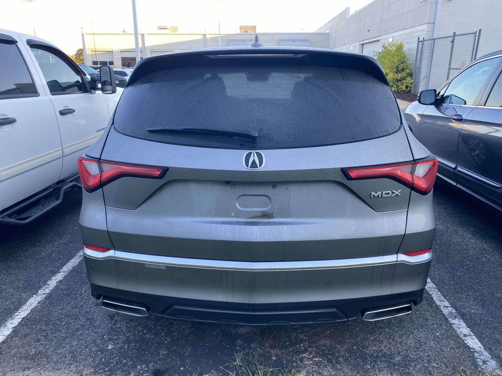 Used 2023 Acura MDX w/ Technology Package FWD image 7