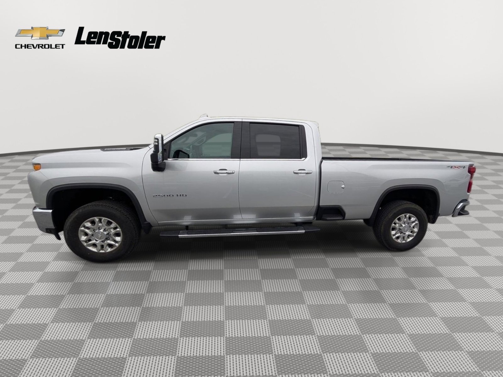 Used 2020 Chevrolet Silverado 2500 LTZ w/ Technology Package AWD/4WD image 2