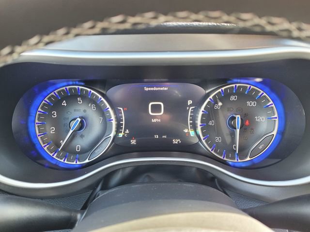 New 2026 Chrysler Pacifica Select w/ S Appearance Package image 9