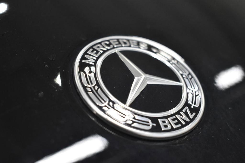 Used 2022 Mercedes-Benz GLC 300 4MATIC Coupe image 14