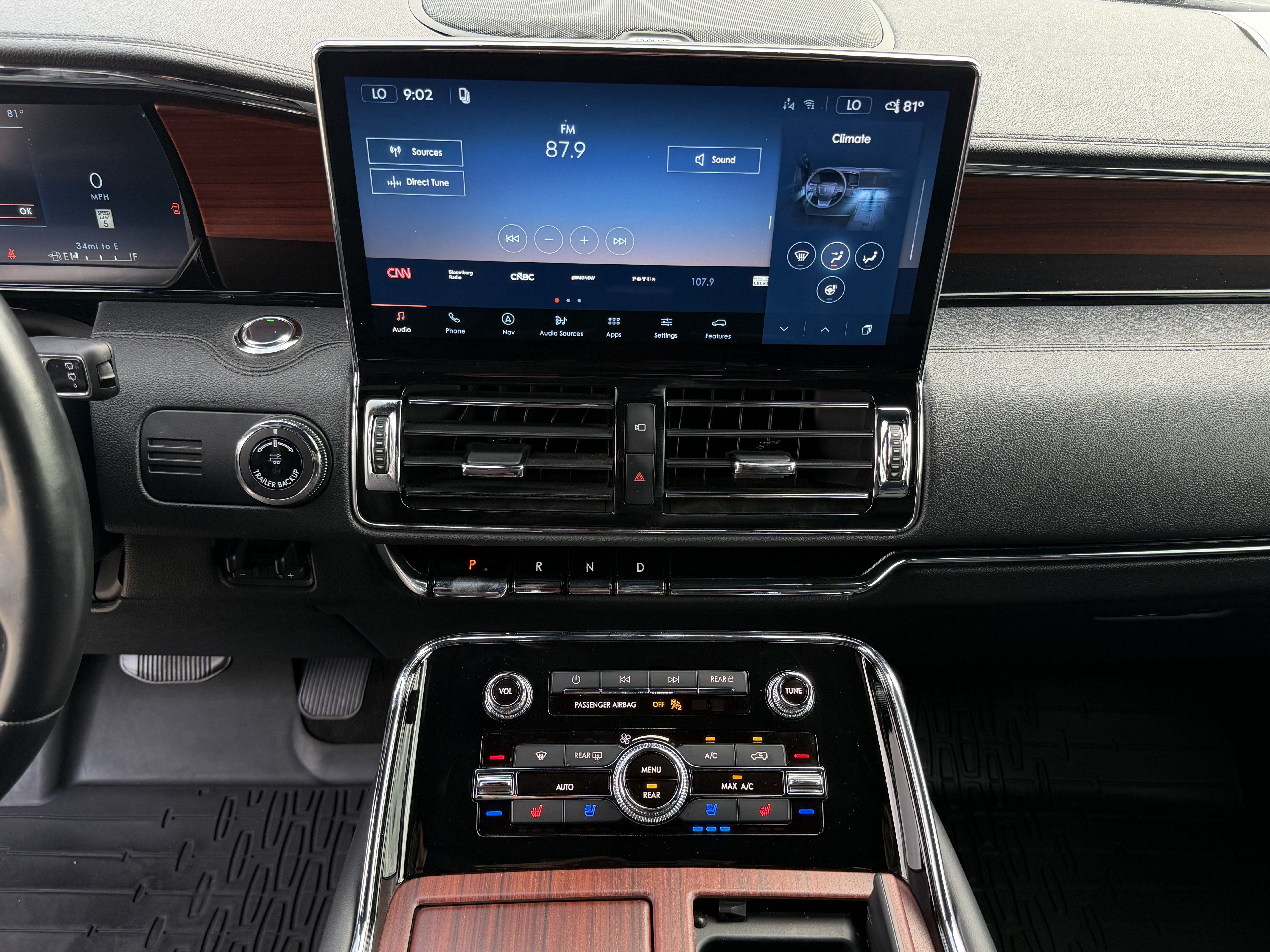 Used 2023 Lincoln Navigator Reserve AWD/4WD image 18
