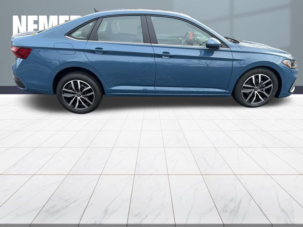 New 2026 Volkswagen Jetta SE image 5