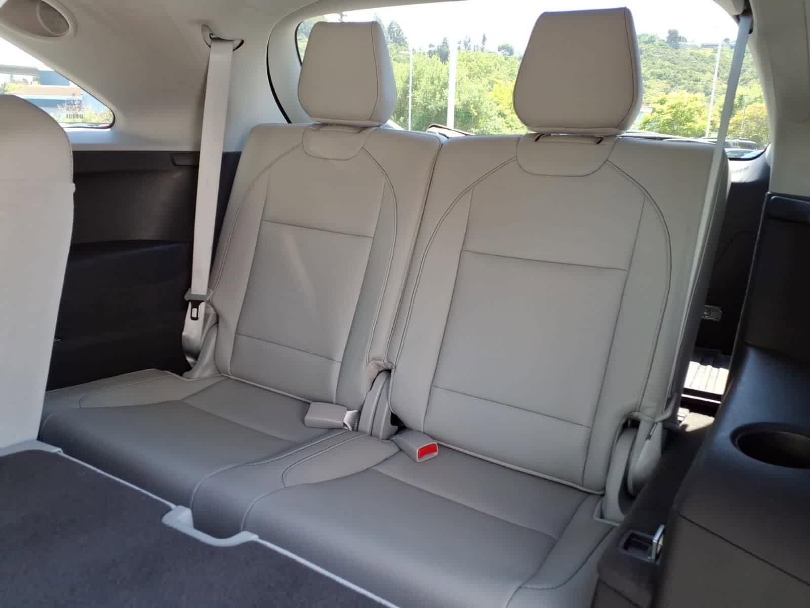 Used 2019 Acura MDX FWD w/ Technology Package image 11