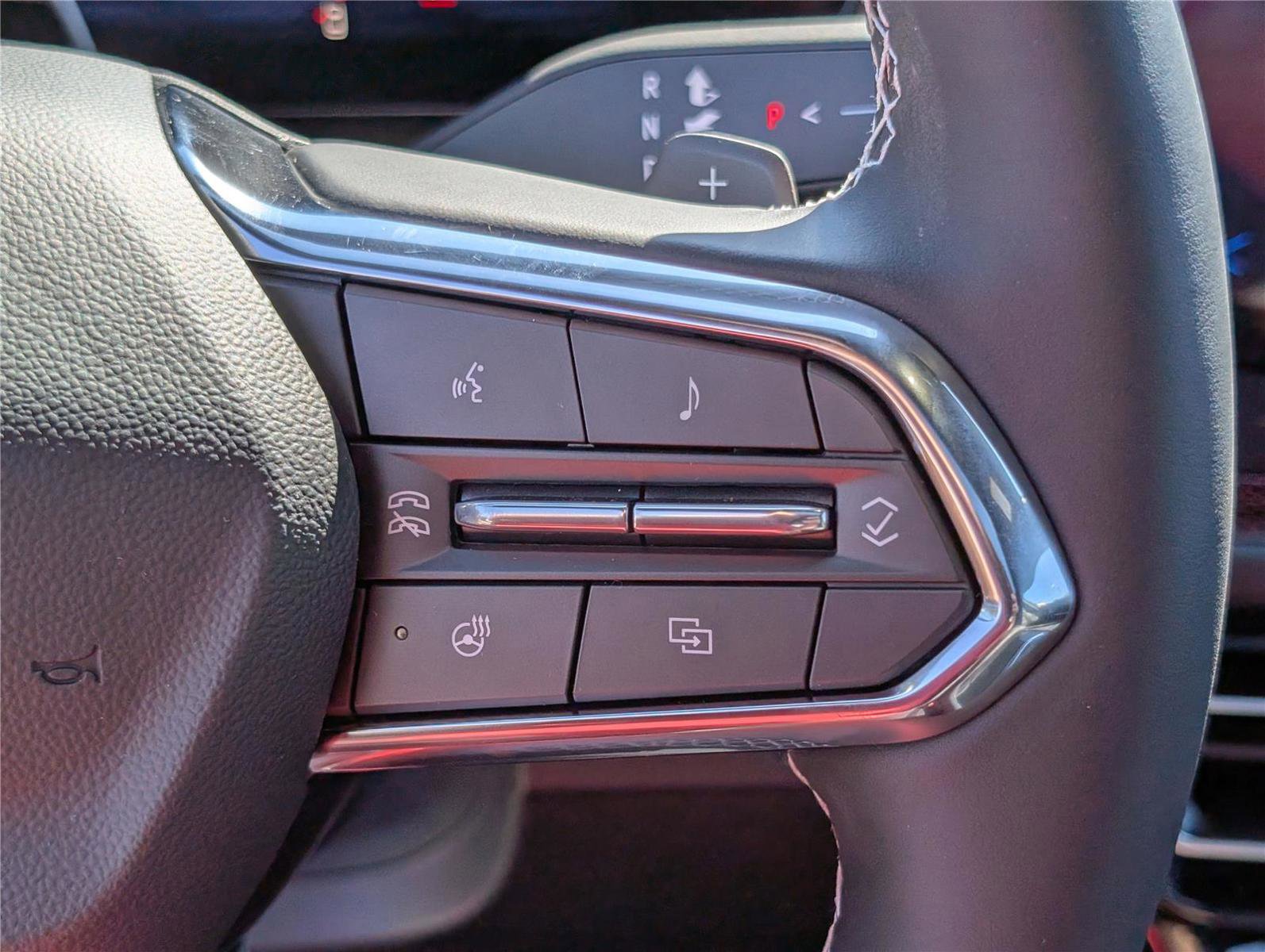 New 2026 Chevrolet Traverse Z71 w/ Enhanced Driving Package AWD/4WD image 23