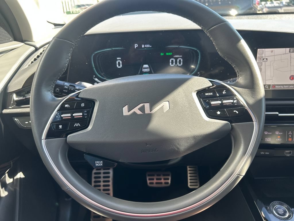 Used 2023 Kia Niro EX Touring FWD image 15