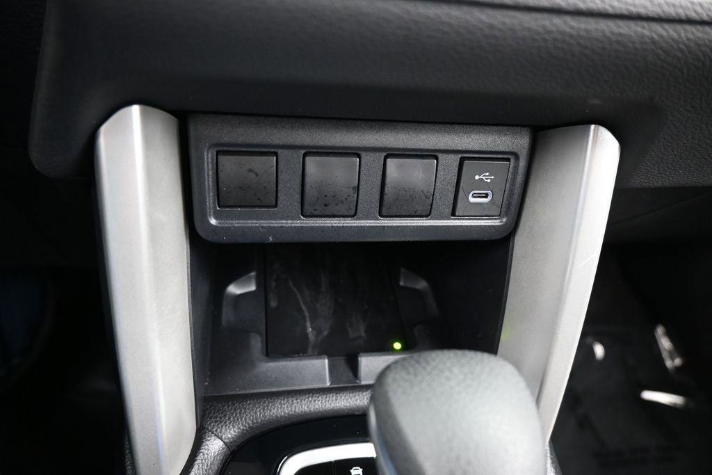 Used 2024 Toyota Corolla Cross LE FWD image 24