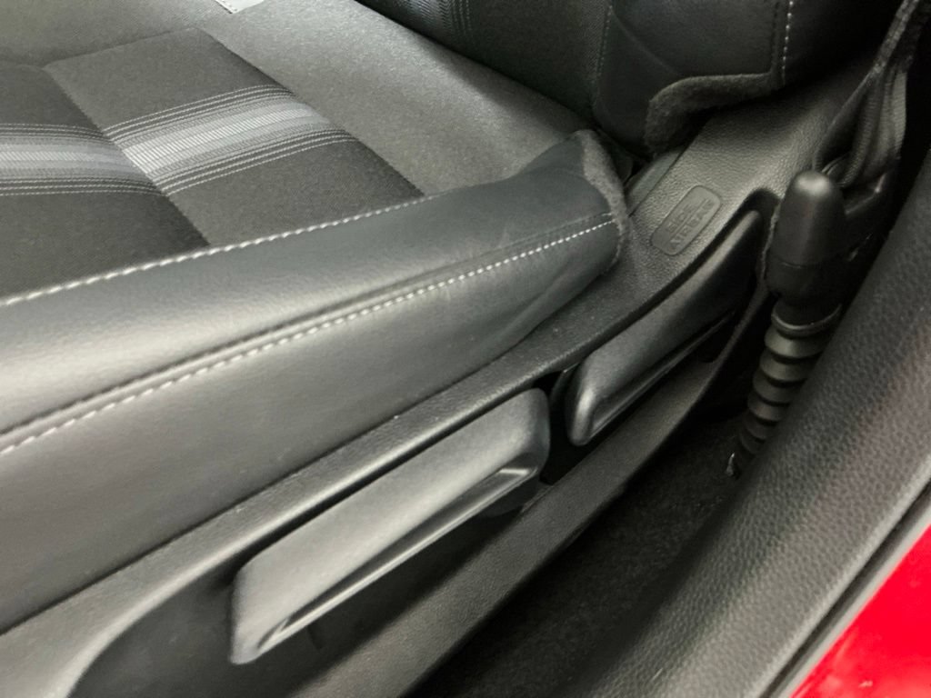 Used 2025 Honda Civic Sport image 20